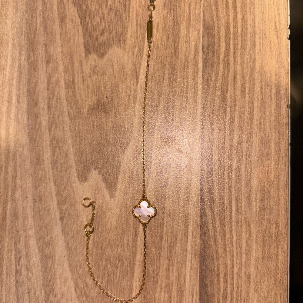 Beautiful 18k Van Cleef Gold & Mother of Pearl Bracelet